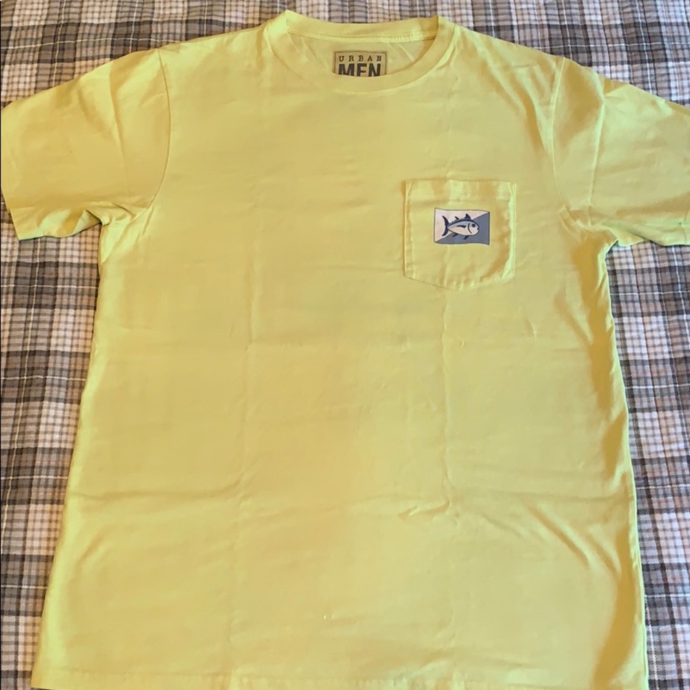 Southern Tide t-shirt